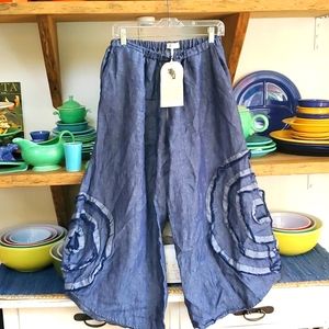 💥SOLD💥Krista Larson Cabbage Rose pants NWTO